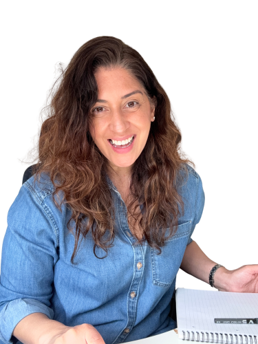 Masters in Clinical Hypnotherapy, Advanced EMDR Coach, Certified Root Cause Hypnotherapist, ACCPH Fellow
